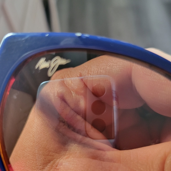 Maui Jim Venus pool sunglasses main image 3